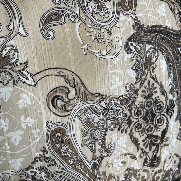 Sara Michelle plus brown and tan print top NWT 2X - Picture 4 of 7